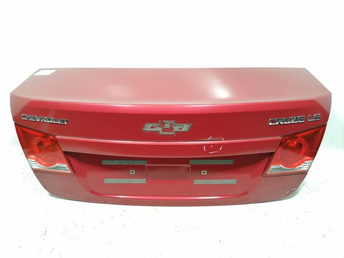 Chevrolet Cruze original Heckklappe Limousine Rot Bj.2010